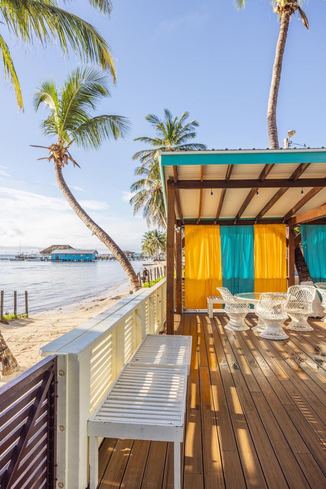 Ocean Tide Beach Resort San Pedro  Bagian luar foto